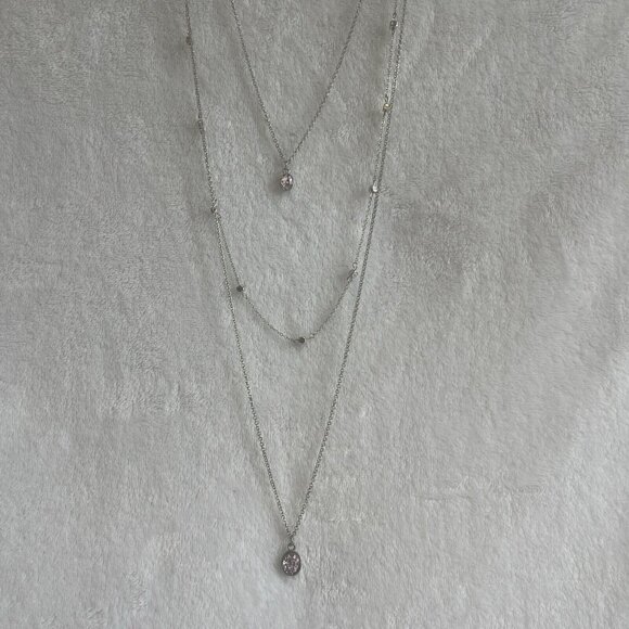 Unbranded Jewelry - Dainty Triple Layer Silvertone Necklace‎ With Pink Drop Stones GORGEOUS